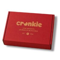 CAJA CARTÓN BURDEO CON LOGO MEDIDA 30x20x10 💳 3 cuotas de $23.167 sin interés